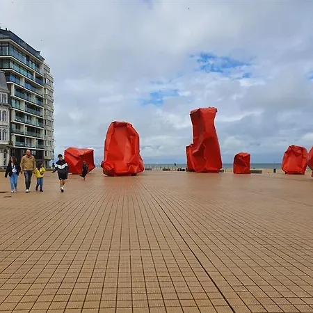 2 Slaapkamer Op De Zeedijk Oostende.